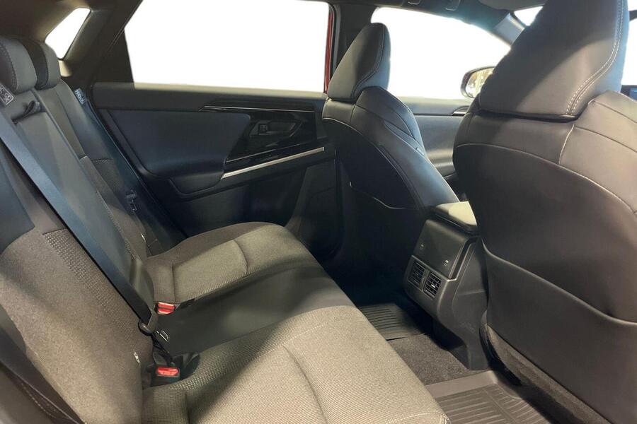 Toyota bZ4X vaihtoauto