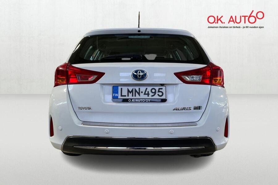 Toyota Auris vaihtoauto