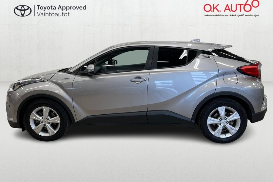 Toyota C-HR vaihtoauto