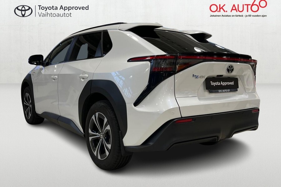 Toyota bZ4X vaihtoauto