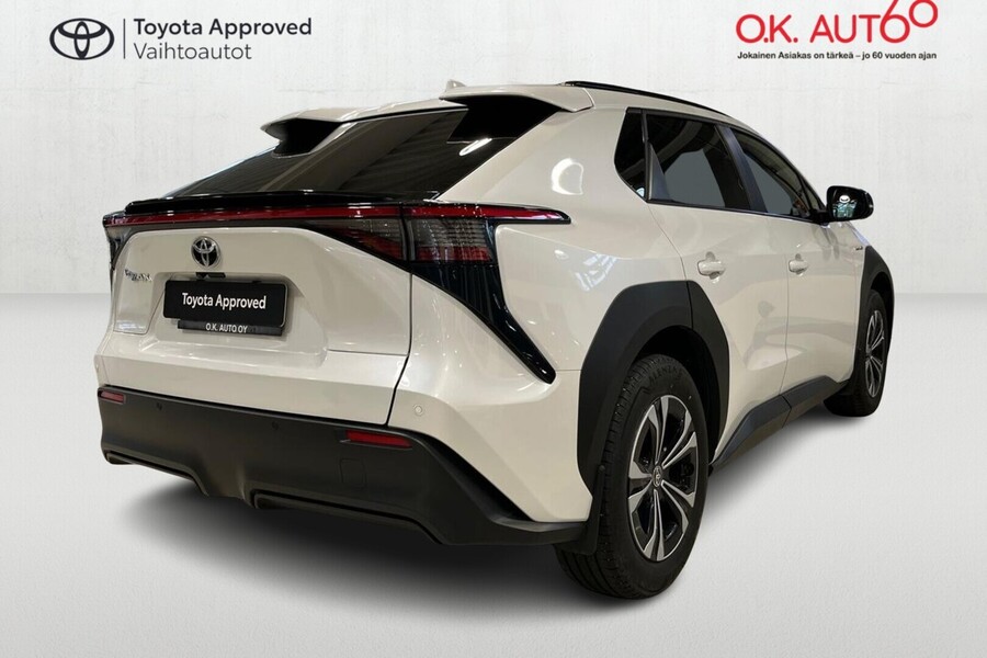 Toyota bZ4X vaihtoauto