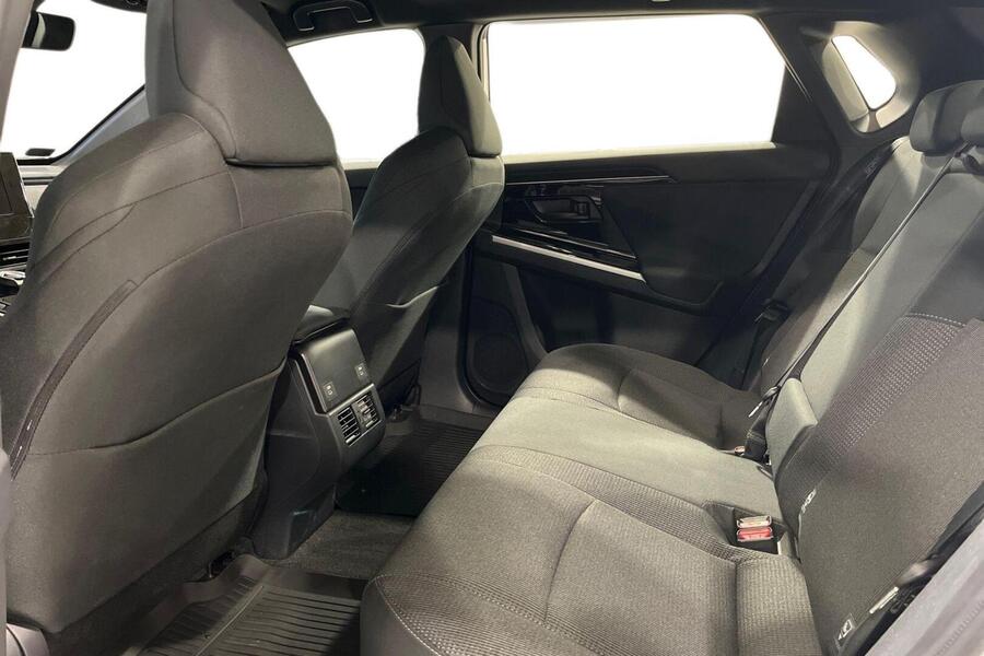 Toyota bZ4X vaihtoauto