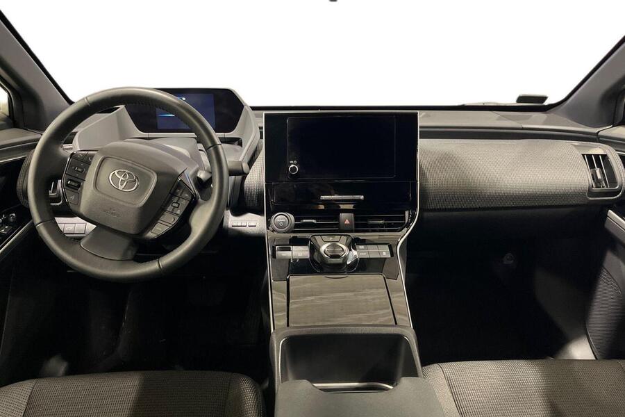 Toyota bZ4X vaihtoauto