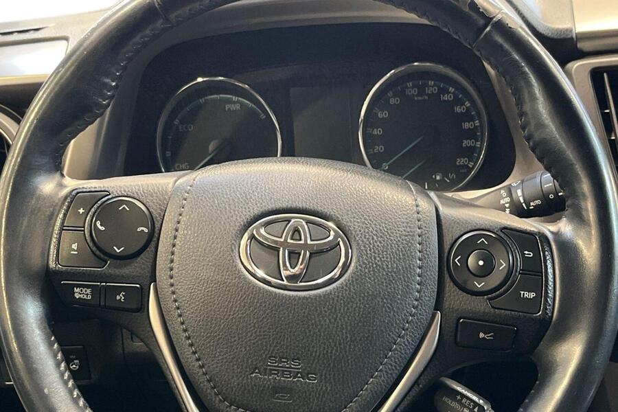 Toyota RAV4 vaihtoauto