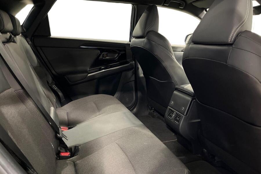 Toyota bZ4X vaihtoauto