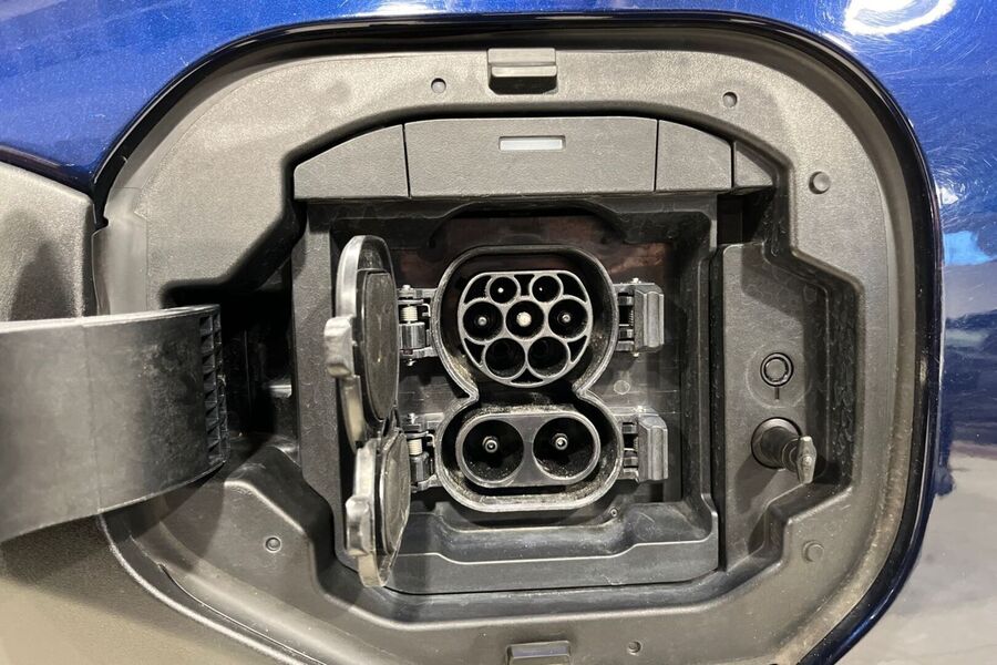 Toyota bZ4X vaihtoauto