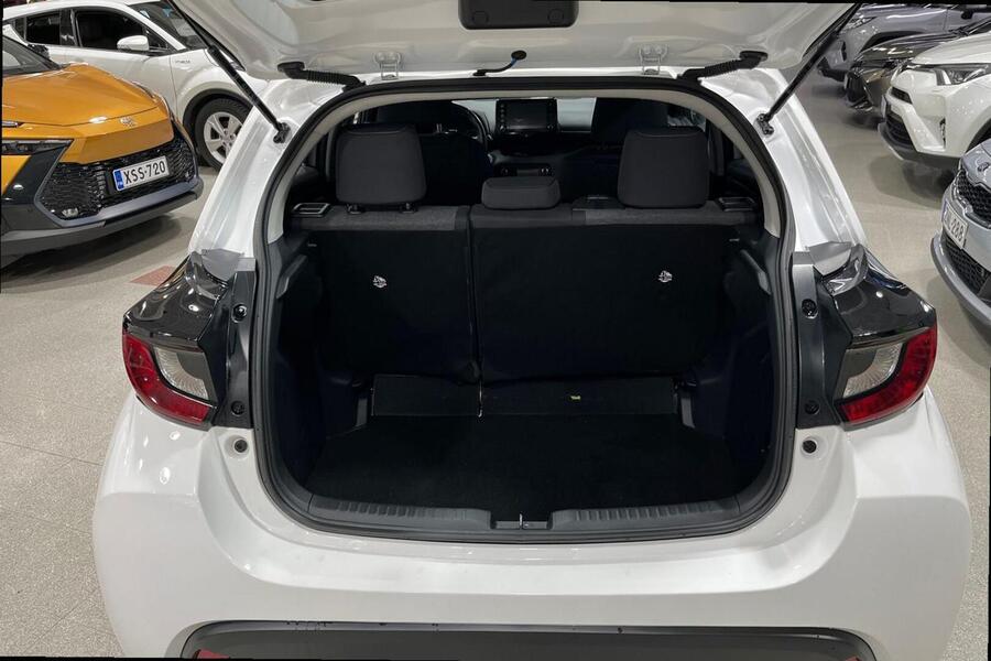 Toyota Yaris vaihtoauto