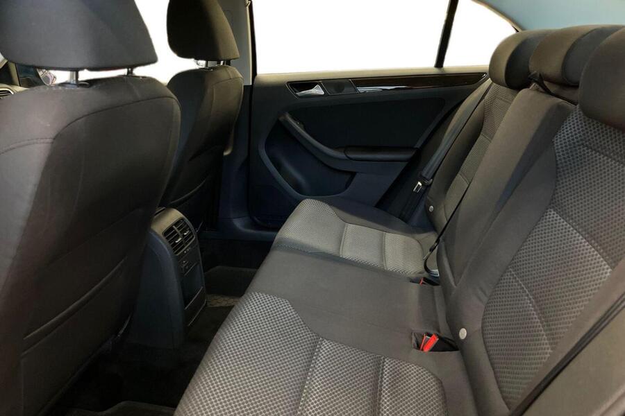 Volkswagen Jetta vaihtoauto