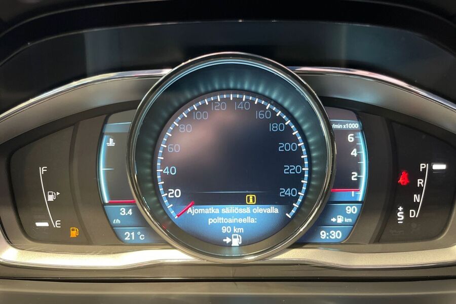 Volvo V60 vaihtoauto