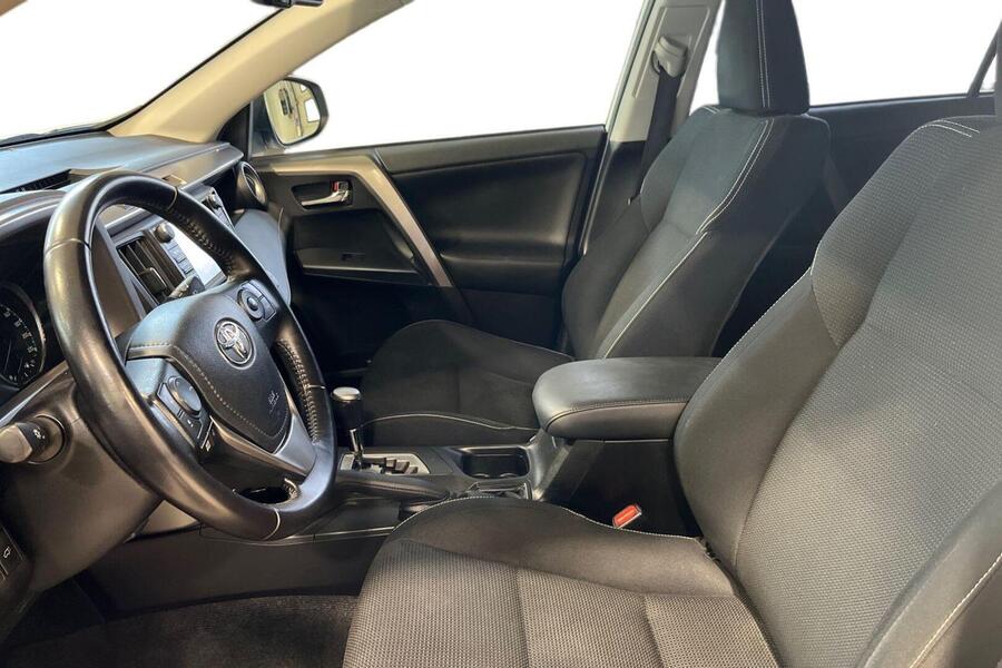 Toyota RAV4 vaihtoauto