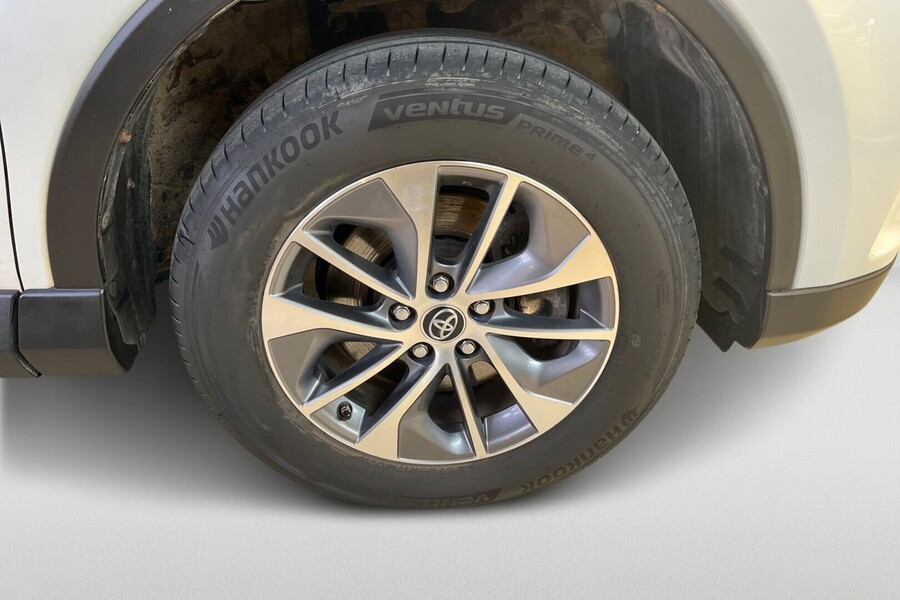 Toyota RAV4 vaihtoauto