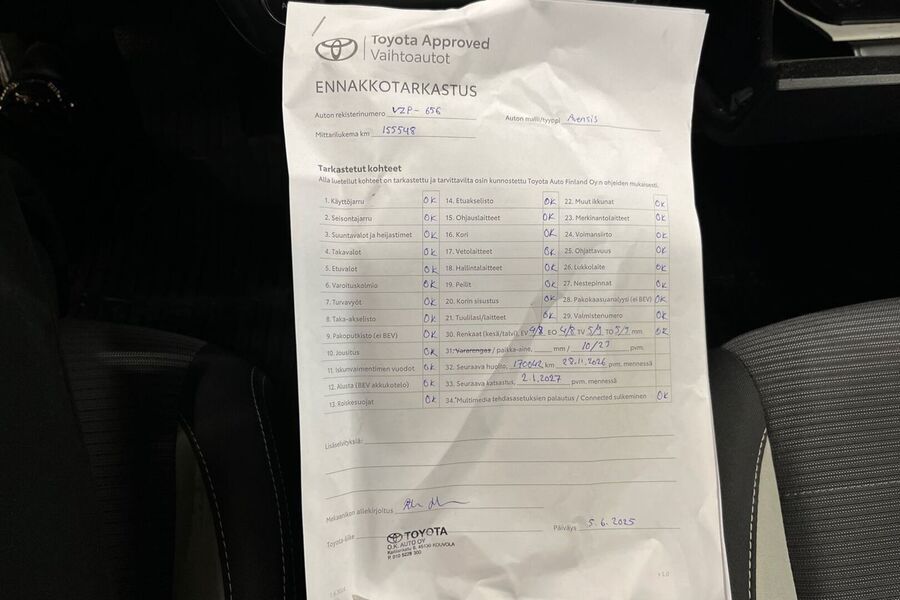 Toyota Avensis vaihtoauto