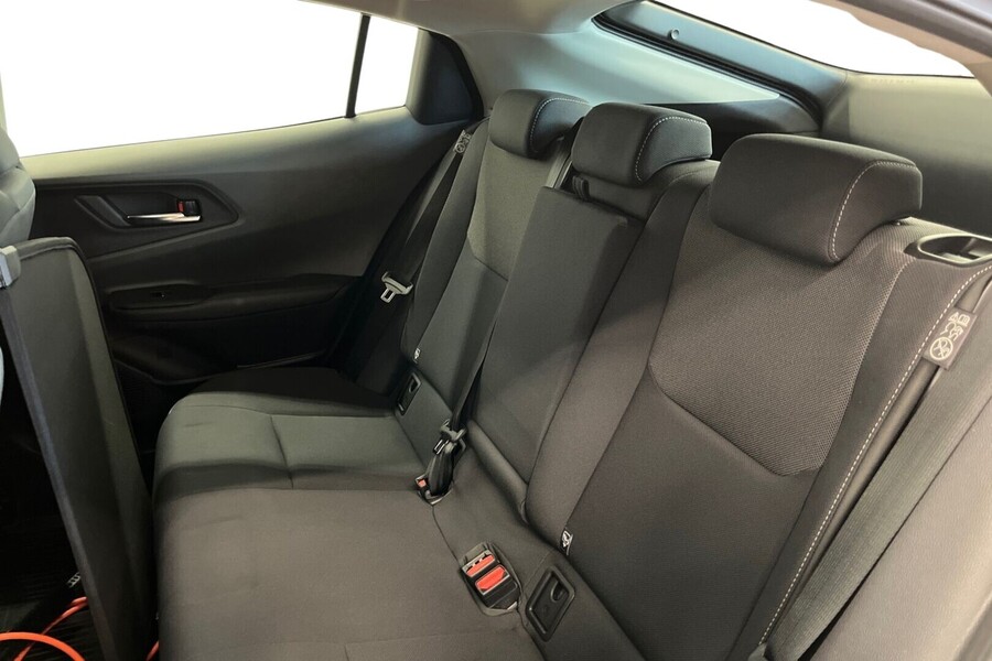 Toyota Prius Plug-in vaihtoauto