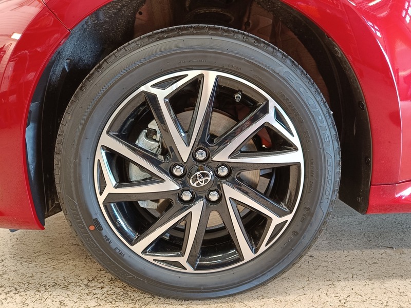 Toyota Yaris vaihtoauto