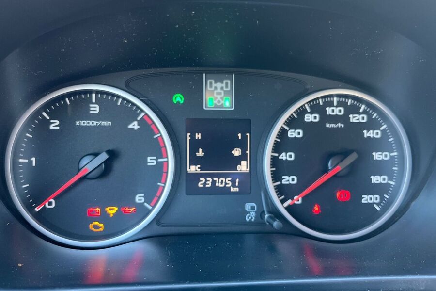 Mitsubishi L200 vaihtoauto