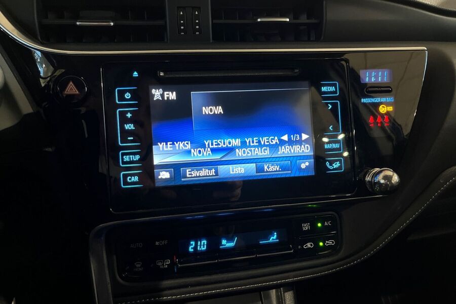 Toyota Auris vaihtoauto