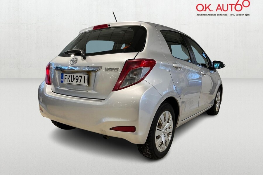 Toyota Yaris vaihtoauto