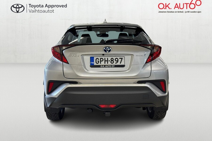 Toyota C-HR vaihtoauto