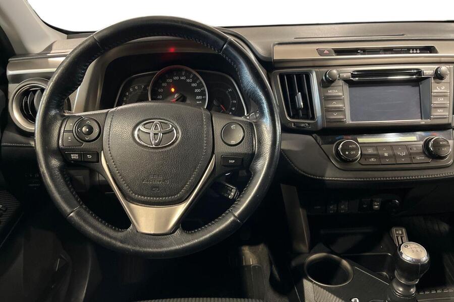 Toyota RAV4 vaihtoauto