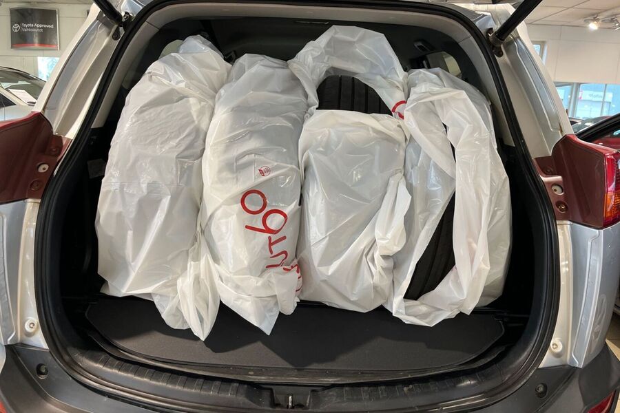 Toyota RAV4 vaihtoauto