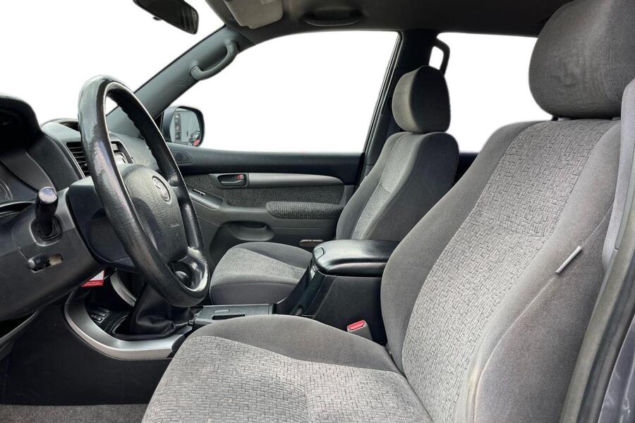 Toyota Land Cruiser vaihtoauto