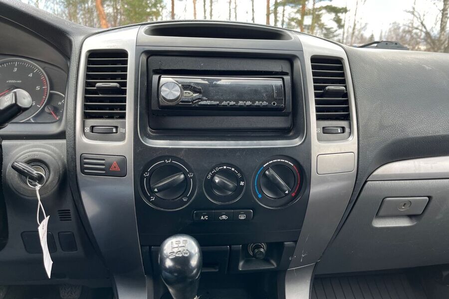 Toyota Land Cruiser vaihtoauto