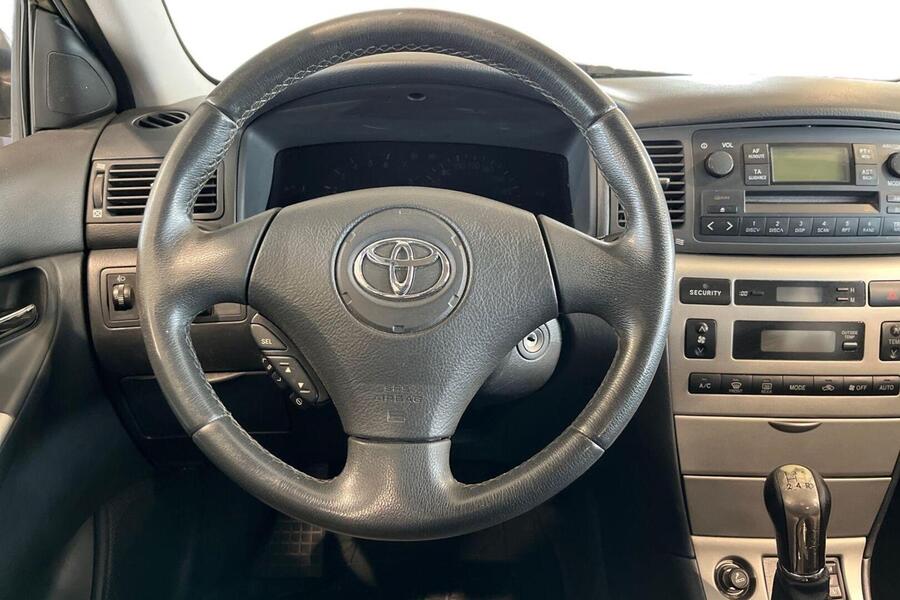 Toyota Corolla vaihtoauto