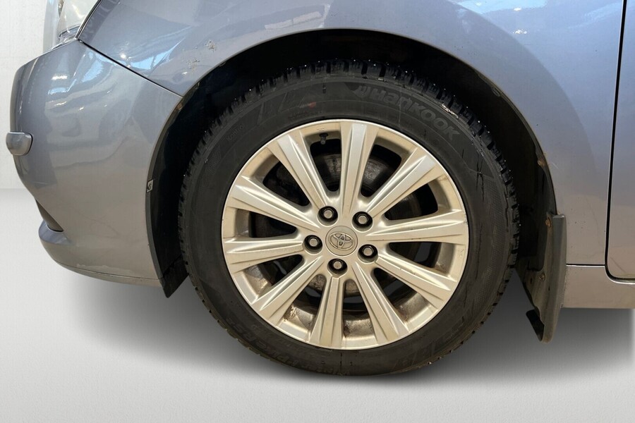 Toyota Verso vaihtoauto