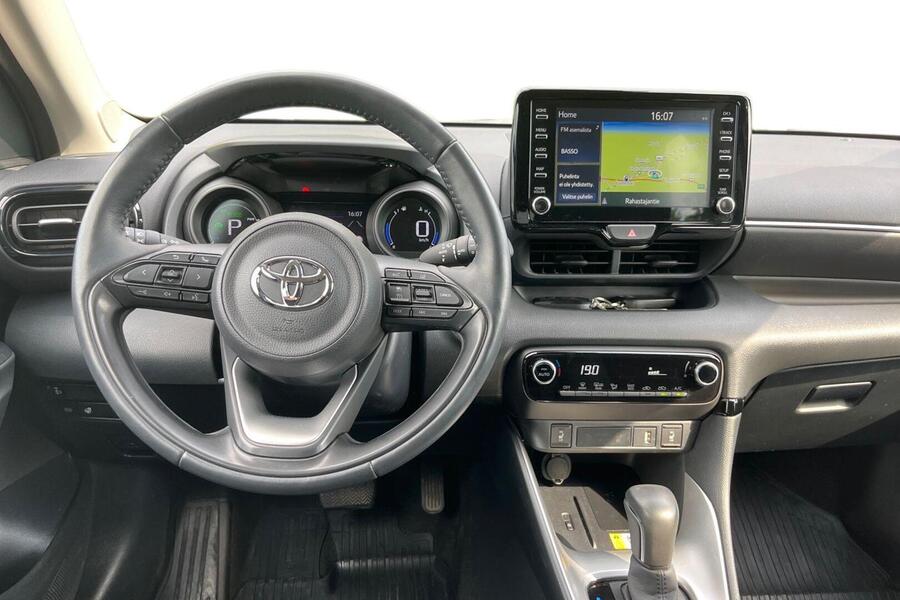 Toyota Yaris vaihtoauto