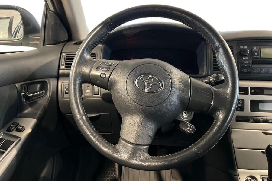 Toyota Corolla vaihtoauto