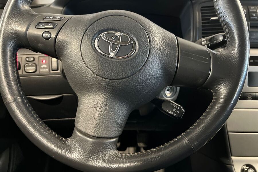 Toyota Corolla vaihtoauto