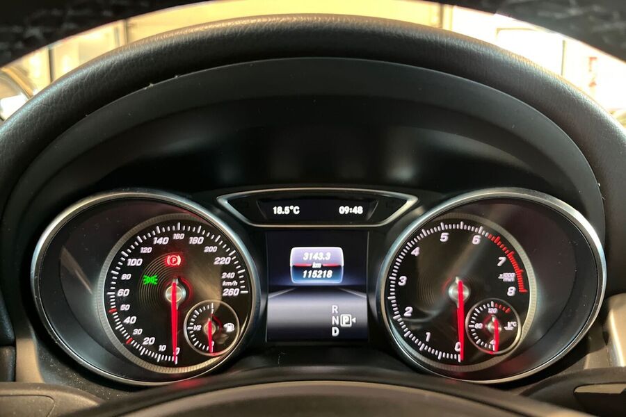 Mercedes-Benz CLA-sarja vaihtoauto