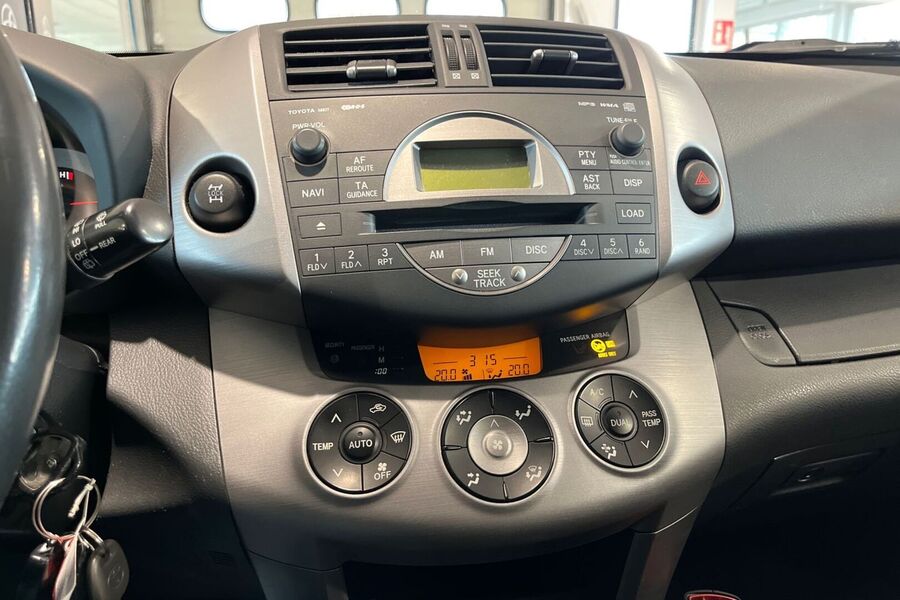 Toyota RAV4 vaihtoauto