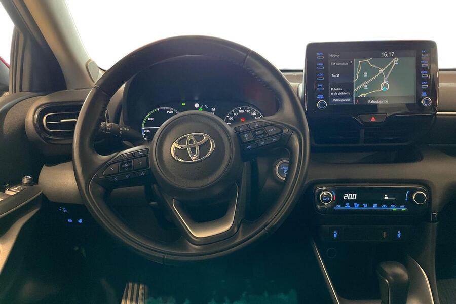 Toyota Yaris vaihtoauto