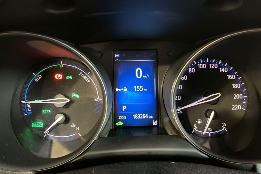 Toyota C-HR vaihtoauto