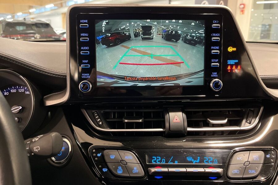 Toyota C-HR vaihtoauto