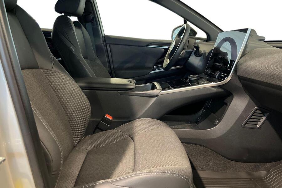 Toyota bZ4X vaihtoauto