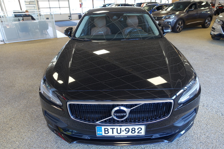 Volvo S90 vaihtoauto