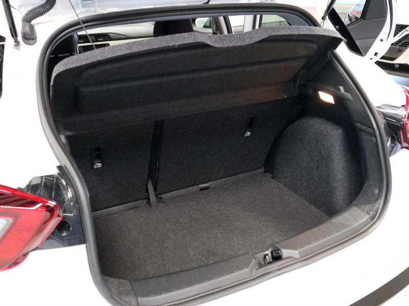 Nissan Micra vaihtoauto