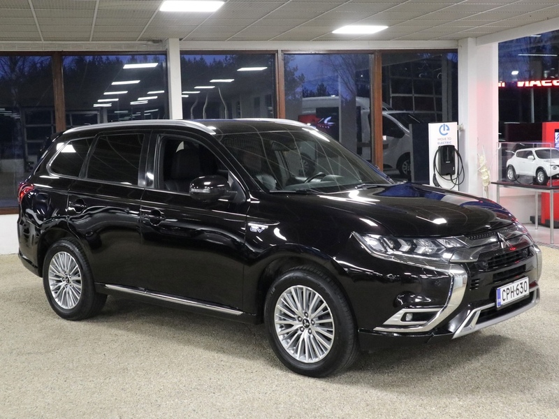 Mitsubishi Outlander PHEV vaihtoauto