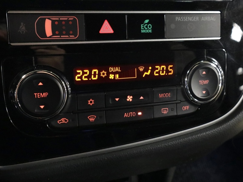 Mitsubishi Outlander PHEV vaihtoauto