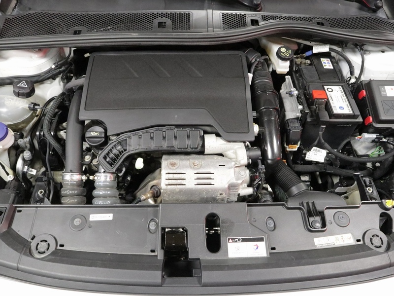 Peugeot 208 vaihtoauto