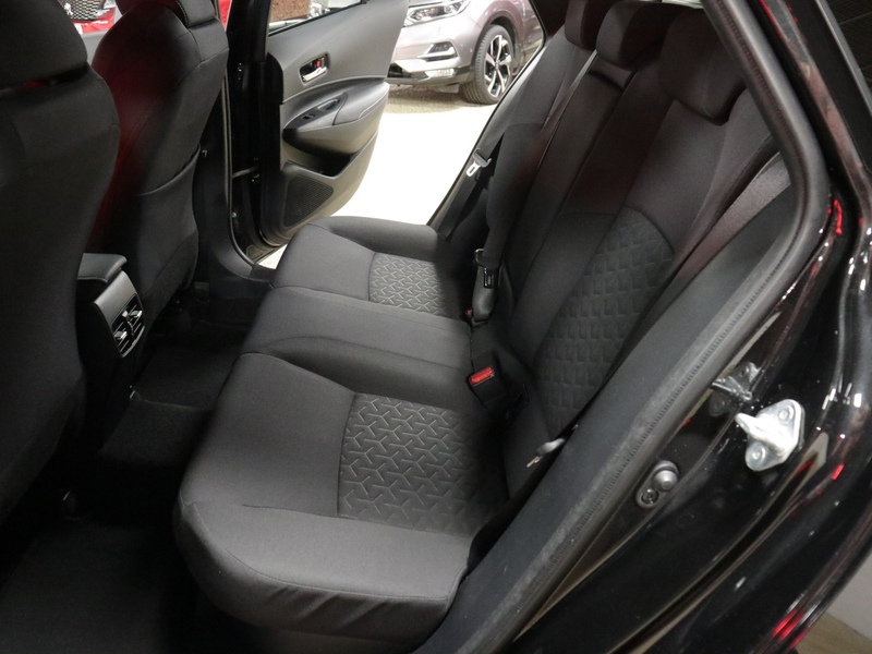 Suzuki Swace vaihtoauto