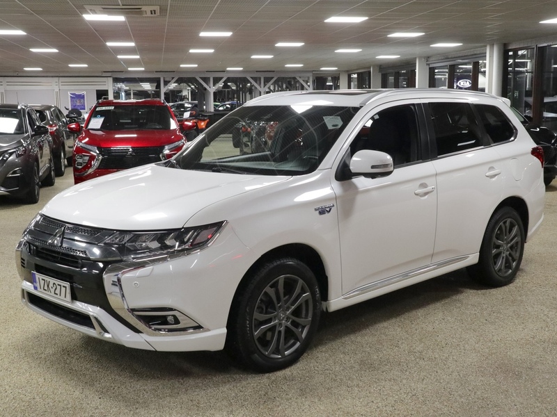Mitsubishi Outlander PHEV vaihtoauto