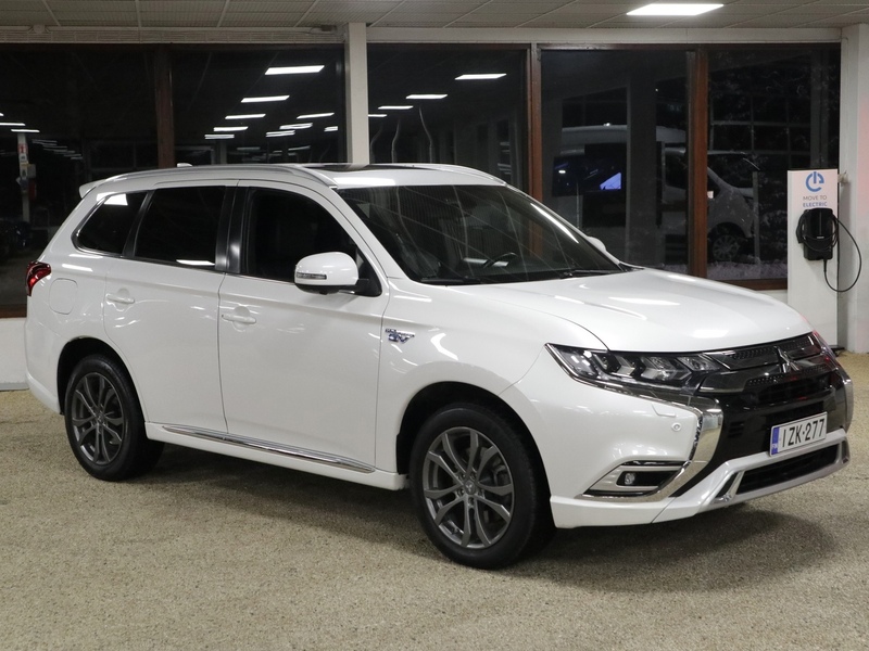 Mitsubishi Outlander PHEV vaihtoauto