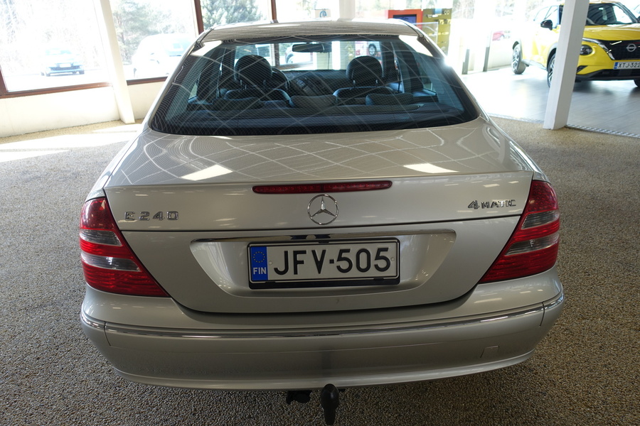 Mercedes-Benz E vaihtoauto