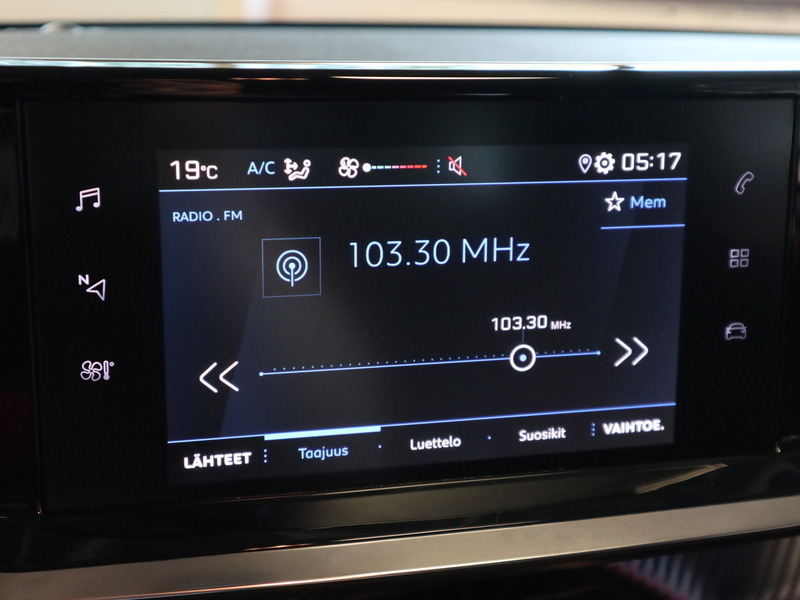 Peugeot 208 vaihtoauto