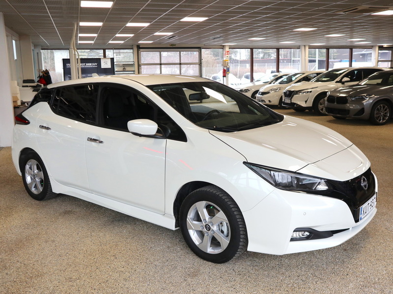 Nissan Leaf vaihtoauto