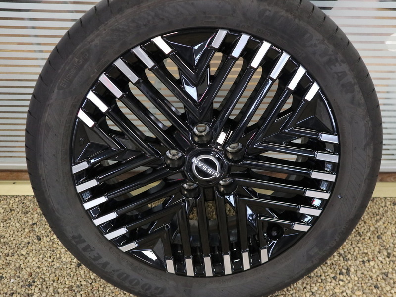 Nissan Leaf vaihtoauto