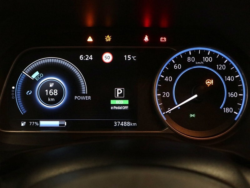 Nissan Leaf vaihtoauto